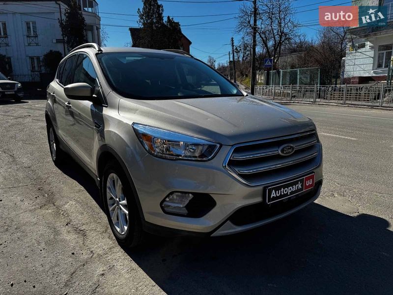 Внедорожник / Кроссовер Ford Escape 2018 в Киеве фото 3 Внедорожник / Кроссовер Ford Escape 2018 в Киеве