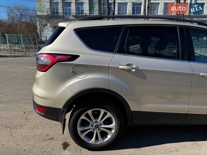 Внедорожник / Кроссовер Ford Escape 2018 в Киеве фото 6 Внедорожник / Кроссовер Ford Escape 2018 в Киеве