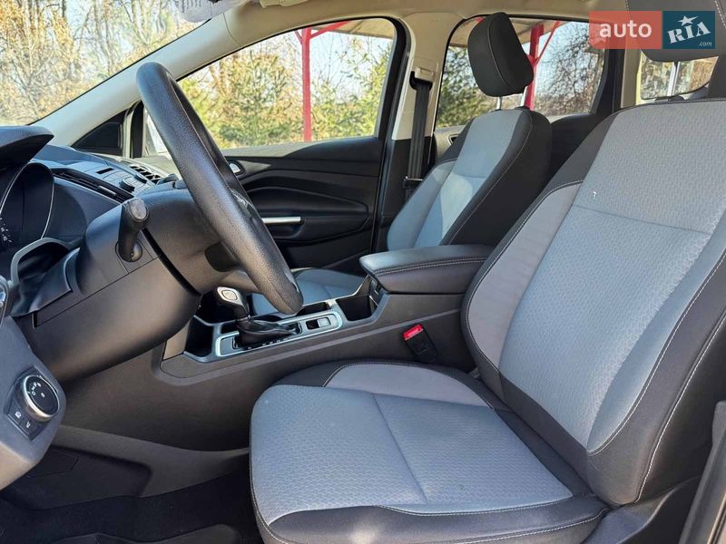 Внедорожник / Кроссовер Ford Escape 2018 в Киеве фото 24 Внедорожник / Кроссовер Ford Escape 2018 в Киеве