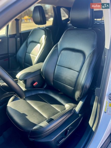 Позашляховик / Кросовер Ford Escape 2020 в Кременчуці