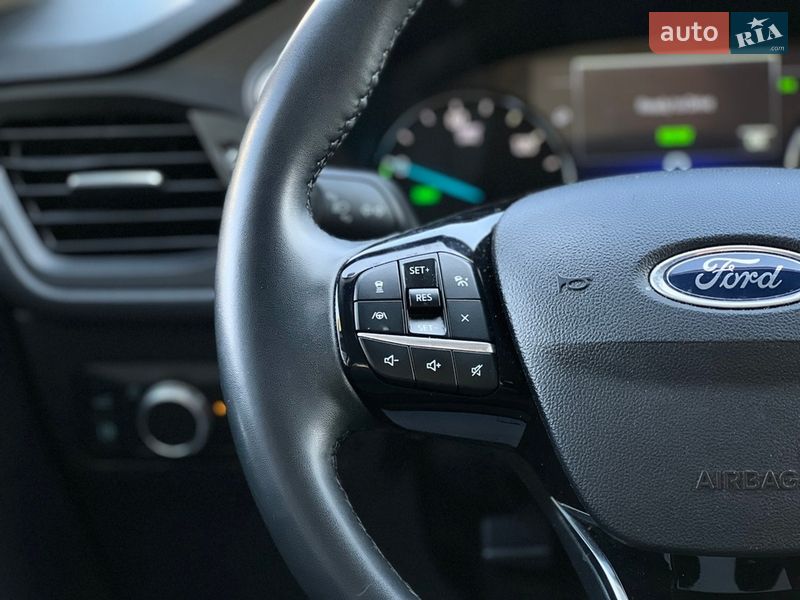 Внедорожник / Кроссовер Ford Escape 2021 в Ивано-Франковске