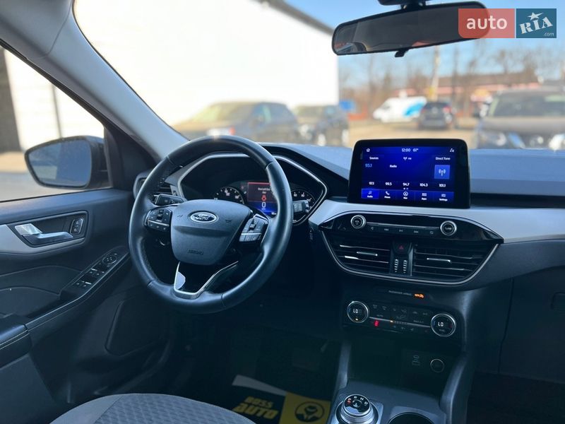 Внедорожник / Кроссовер Ford Escape 2021 в Ивано-Франковске