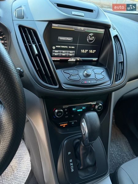 Внедорожник / Кроссовер Ford Escape 2015 в Тернополе