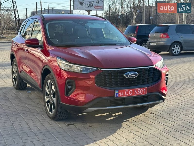 Внедорожник / Кроссовер Ford Escape 2023 в Запорожье