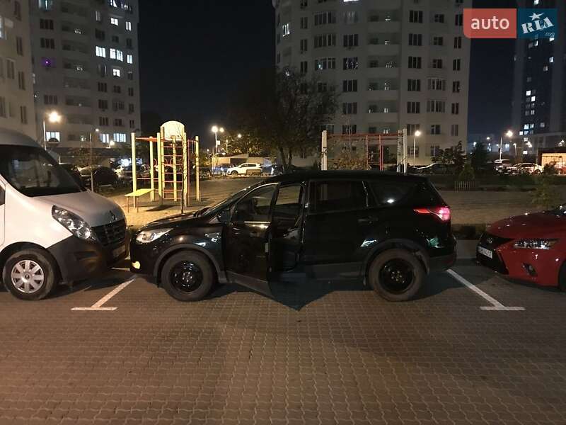 Внедорожник / Кроссовер Ford Escape 2014 в Одессе фото 7 Внедорожник / Кроссовер Ford Escape 2014 в Одессе