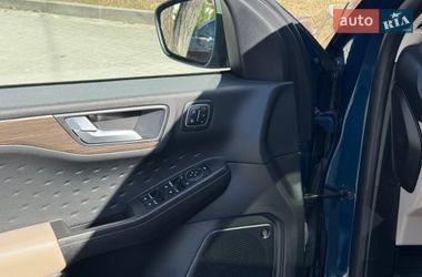 Внедорожник / Кроссовер Ford Escape 2020 в Золочеве