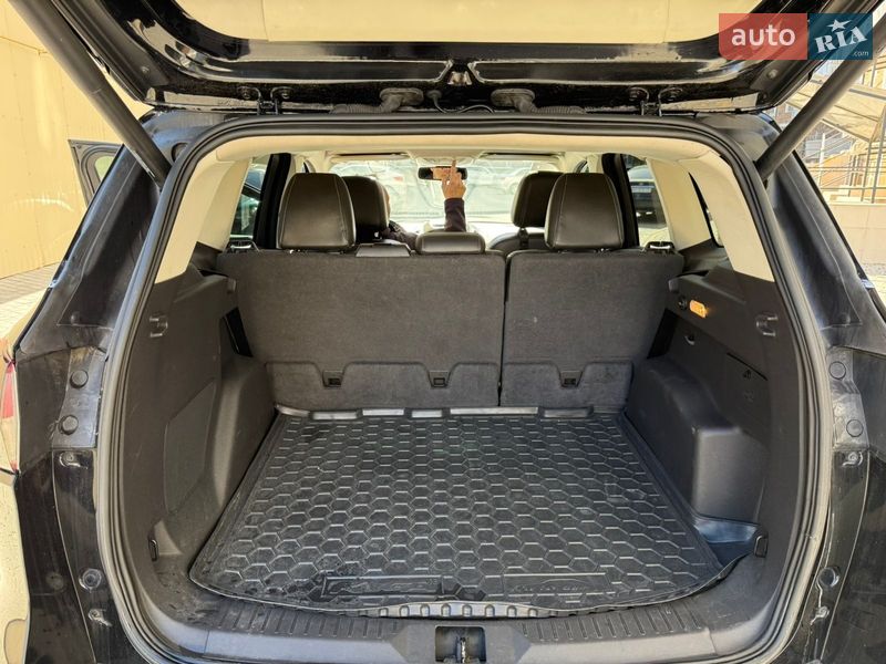 Внедорожник / Кроссовер Ford Escape 2015 в Одессе
