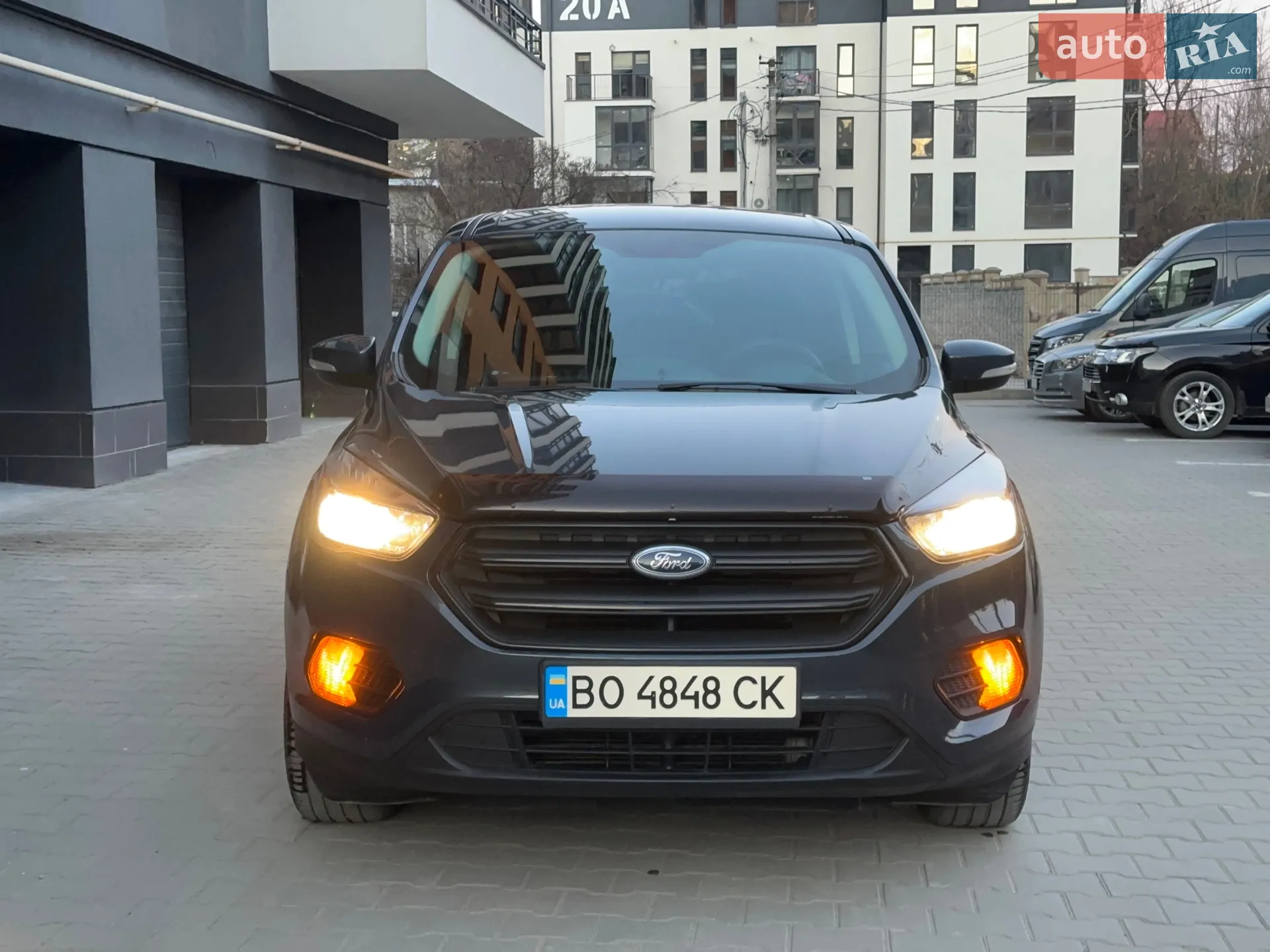 2019 Ford Escape - мініатюра 2