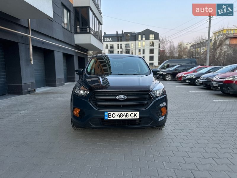 Внедорожник / Кроссовер Ford Escape 2019 в Тернополе