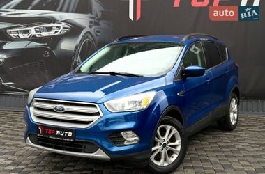 Внедорожник / Кроссовер Ford Escape 2018 в Львове
