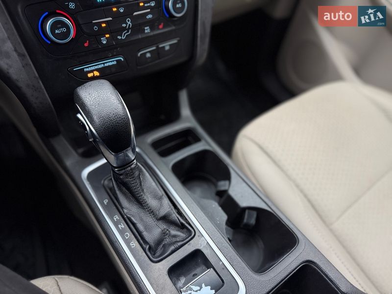 Позашляховик / Кросовер Ford Escape 2018 в Львові