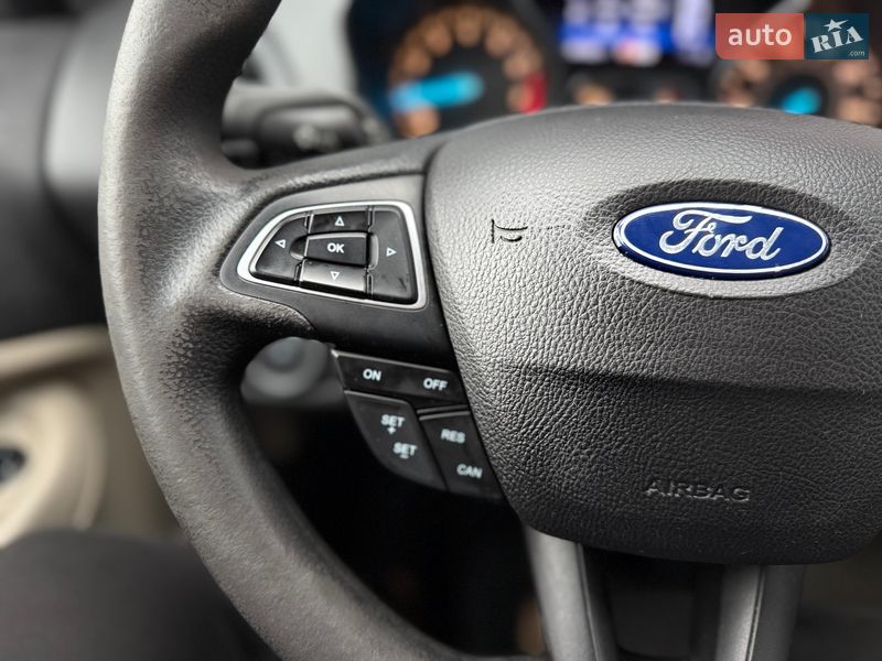 Позашляховик / Кросовер Ford Escape 2018 в Львові