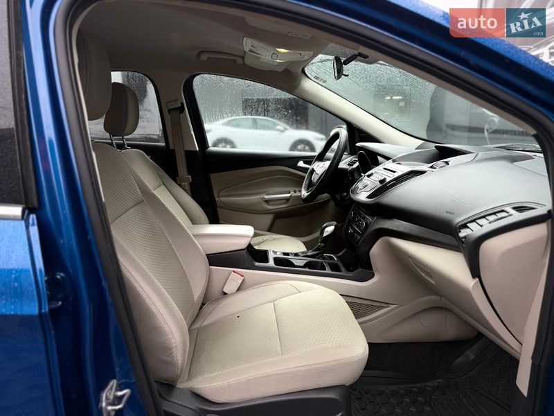 Позашляховик / Кросовер Ford Escape 2018 в Львові