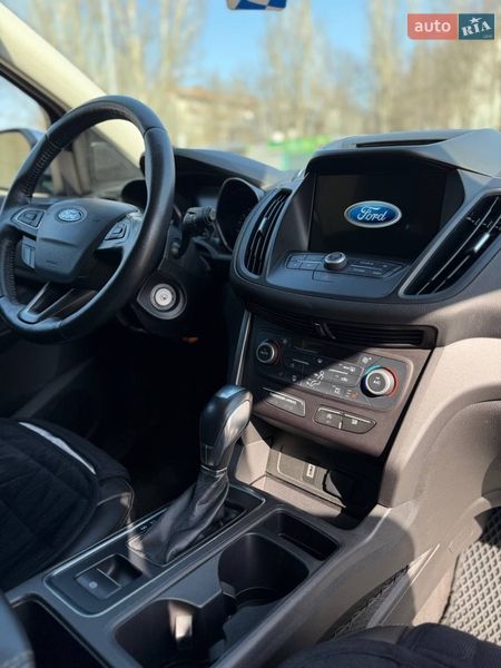 Позашляховик / Кросовер Ford Escape 2018 в Запоріжжі