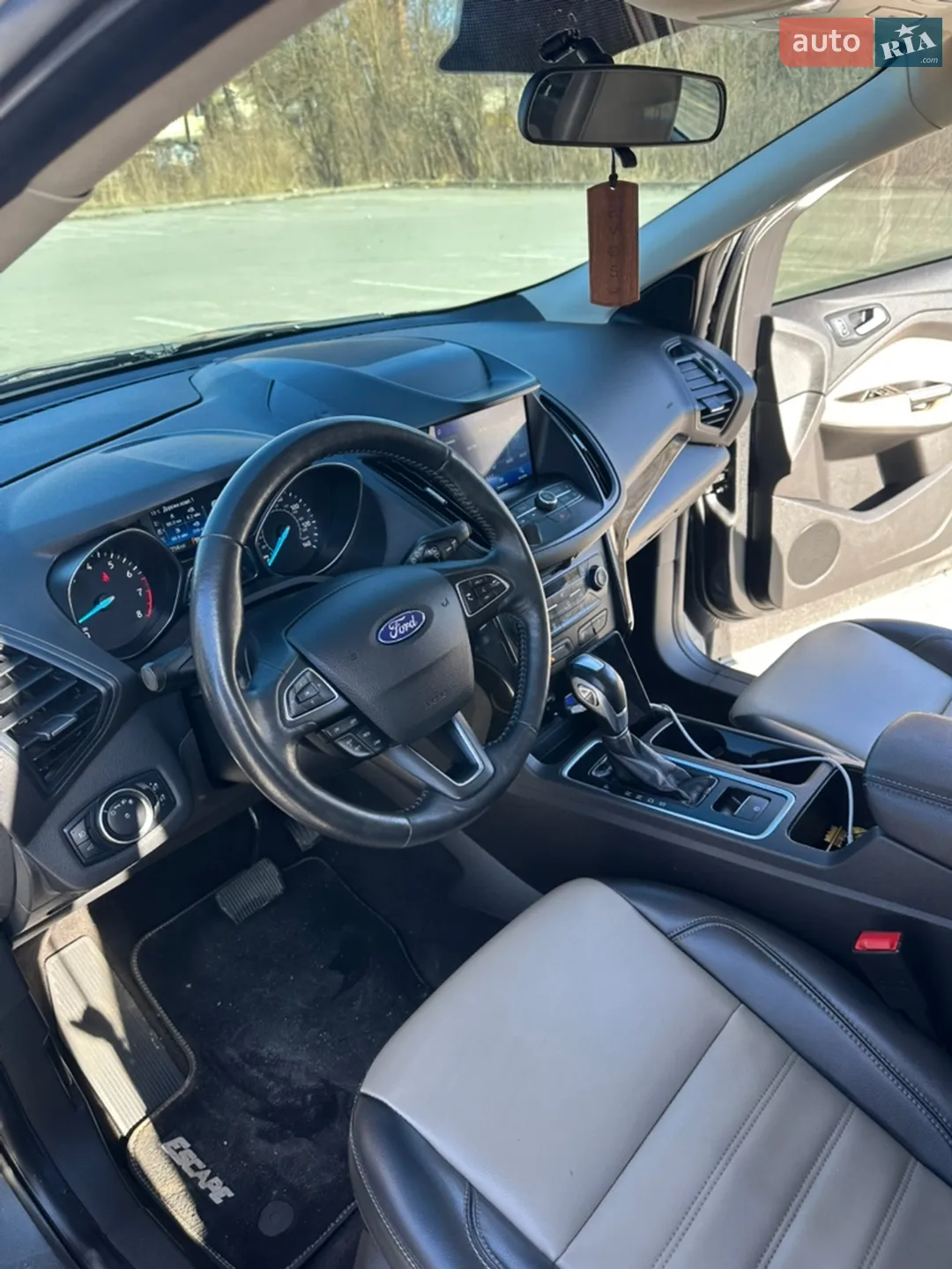 2019 Ford Escape - мініатюра 4