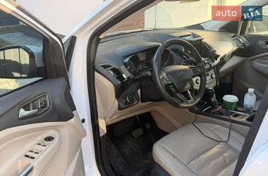 Внедорожник / Кроссовер Ford Escape 2016 в Киеве