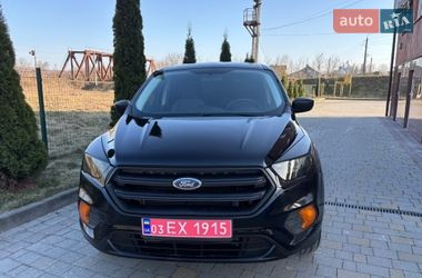 Позашляховик / Кросовер Ford Escape 2017 в Івано-Франківську