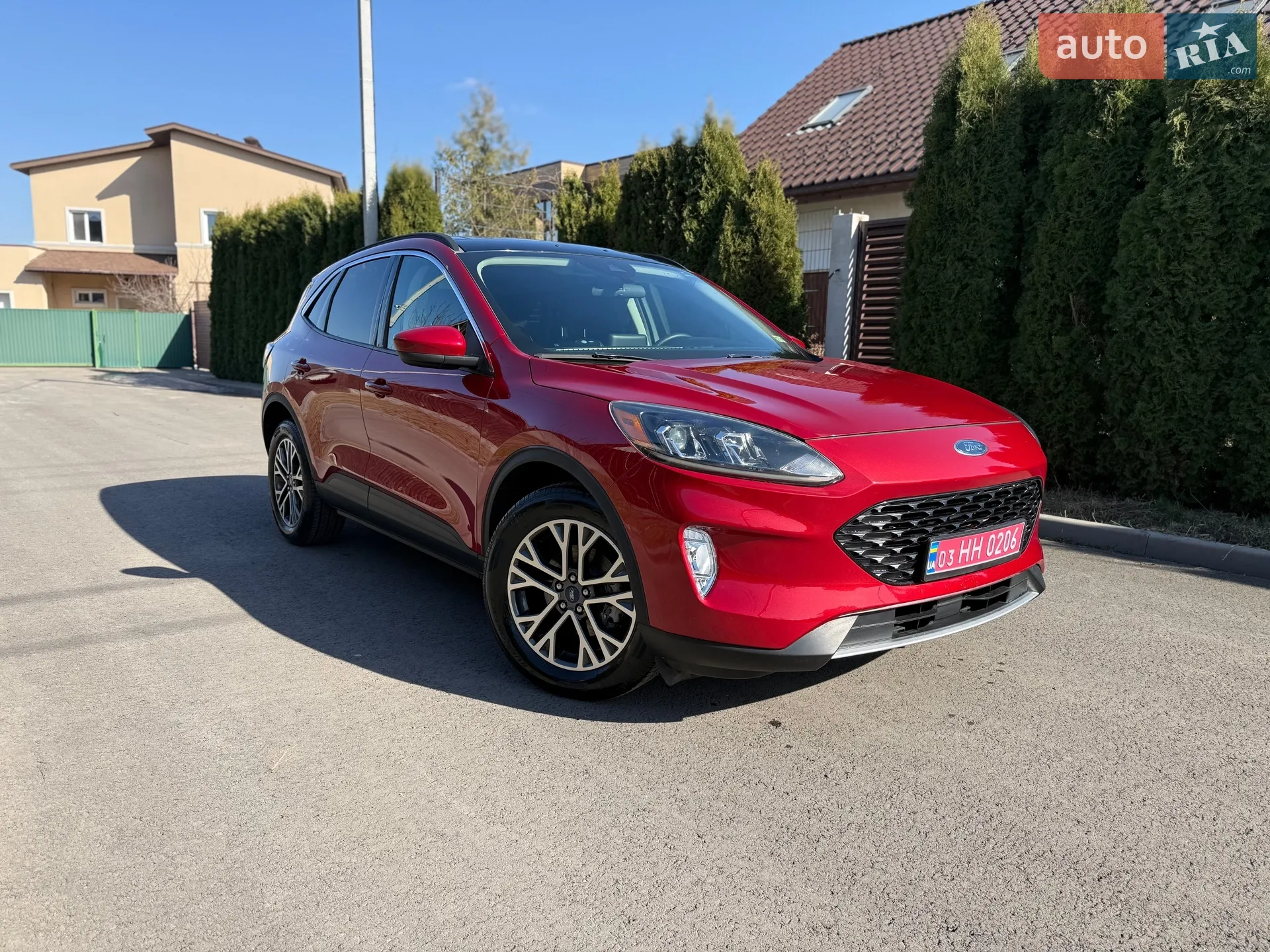 2020 Ford Escape - фото 1
