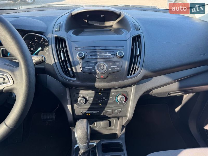 Позашляховик / Кросовер Ford Escape 2019 в Дніпрі