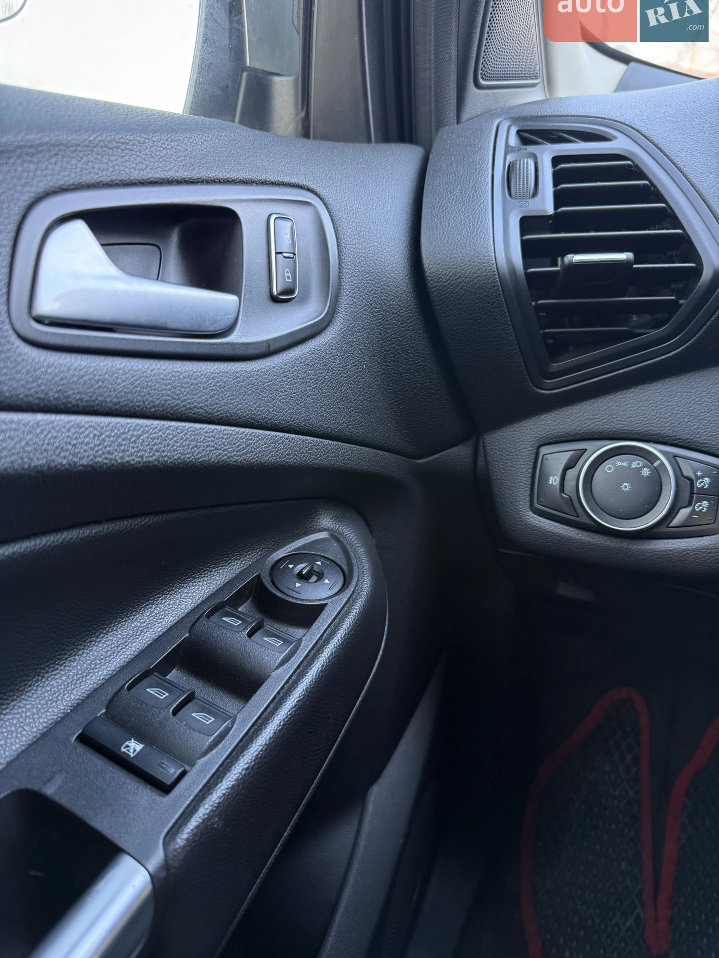 2016 Ford Escape - мініатюра 16
