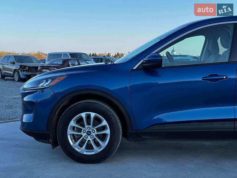 Внедорожник / Кроссовер Ford Escape 2022 в Львове