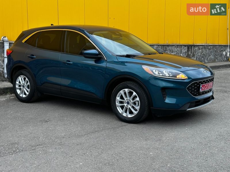 Позашляховик / Кросовер Ford Escape 2020 в Дрогобичі