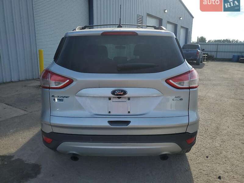 Внедорожник / Кроссовер Ford Escape 2016 в Львове