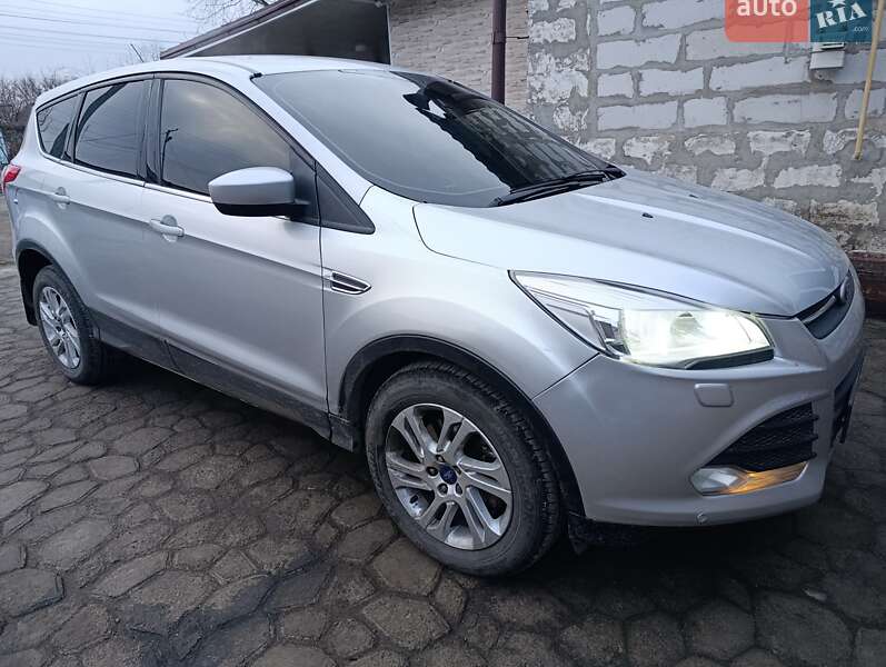 Внедорожник / Кроссовер Ford Escape 2012 в Новомосковске фото 3 Внедорожник / Кроссовер Ford Escape 2012 в Новомосковске