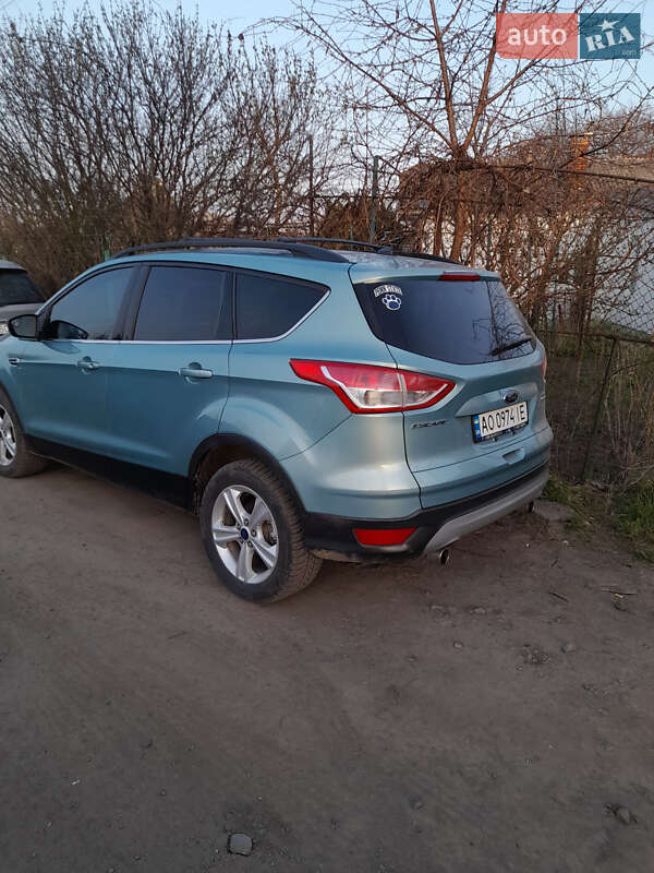 Позашляховик / Кросовер Ford Escape 2012 в Ужгороді
