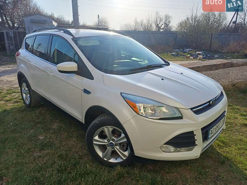 Позашляховик / Кросовер Ford Escape 2012 в Ужгороді