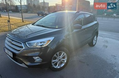 Внедорожник / Кроссовер Ford Escape 2018 в Днепре