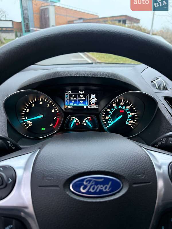 Позашляховик / Кросовер Ford Escape 2014 в Олександрії