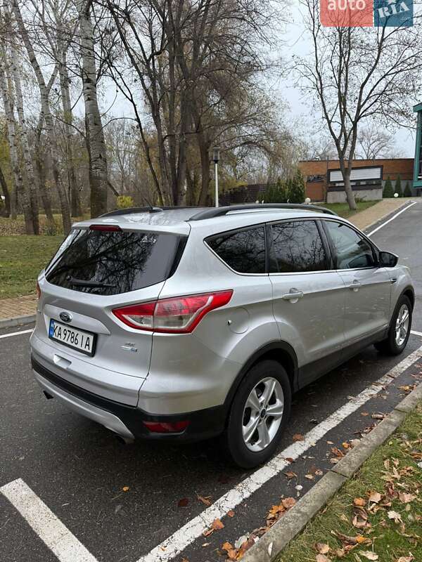 Позашляховик / Кросовер Ford Escape 2014 в Олександрії