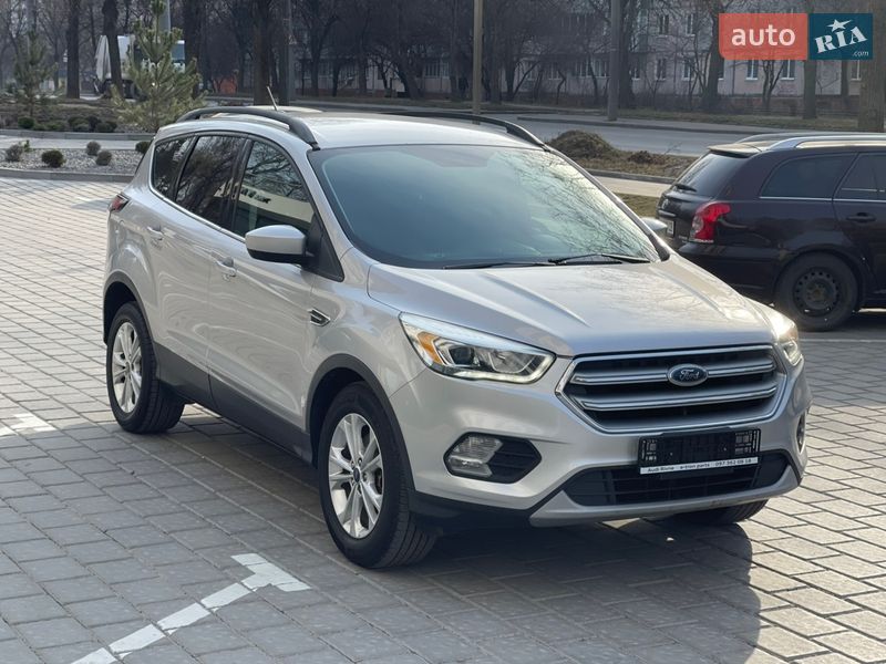 Внедорожник / Кроссовер Ford Escape 2016 в Ровно фото 3 Внедорожник / Кроссовер Ford Escape 2016 в Ровно