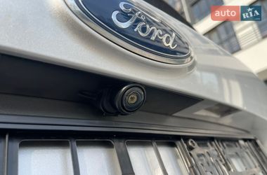 Внедорожник / Кроссовер Ford Escape 2016 в Ровно