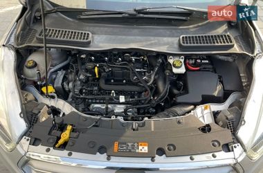 Внедорожник / Кроссовер Ford Escape 2016 в Ровно
