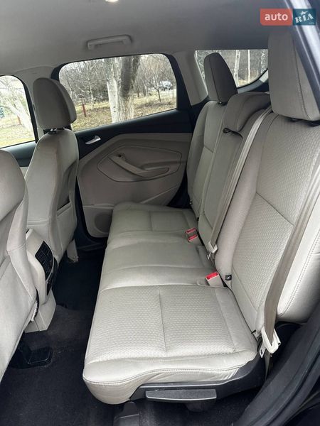 Внедорожник / Кроссовер Ford Escape 2016 в Киеве