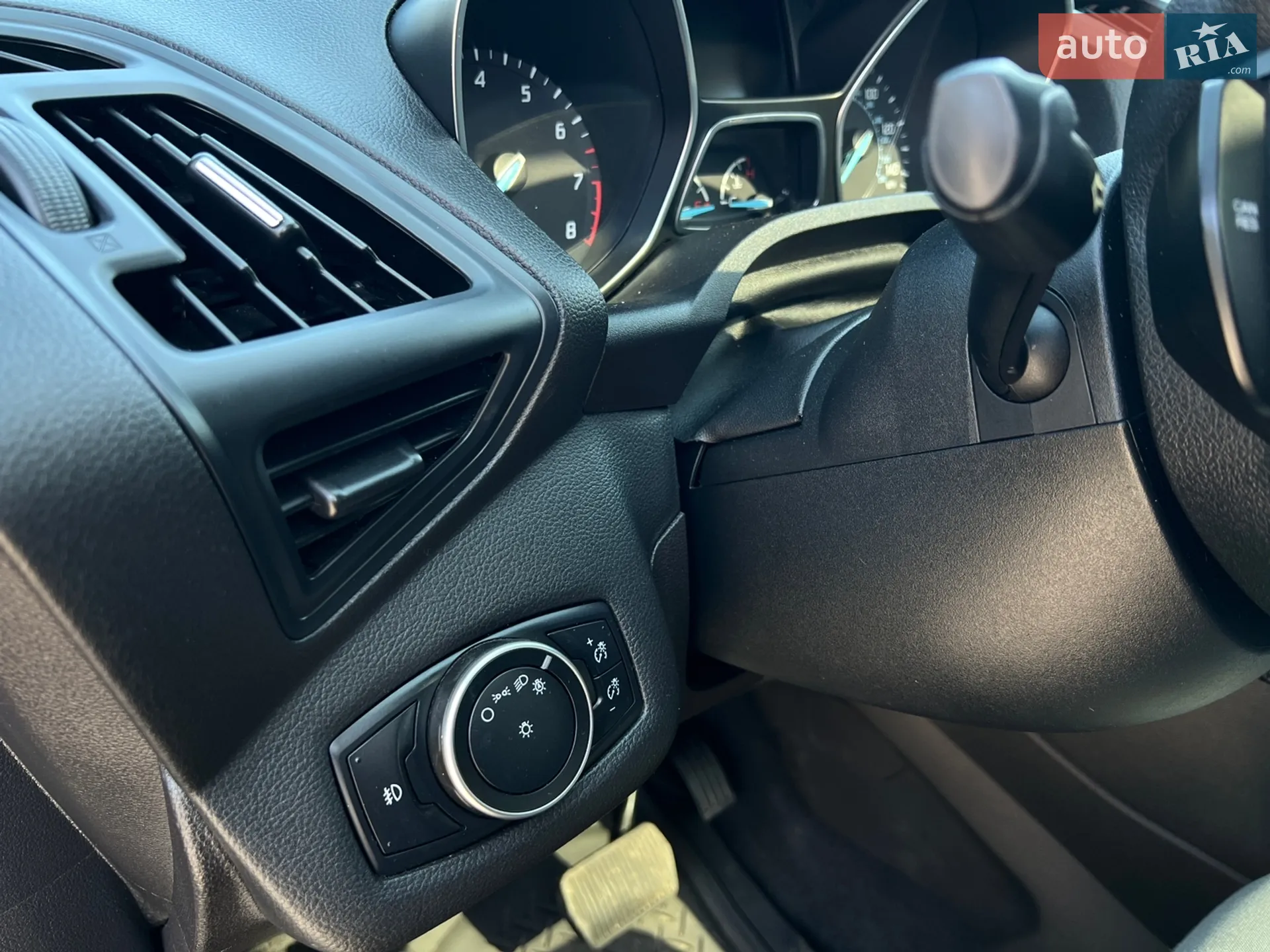 2015 Ford Escape - мініатюра 12