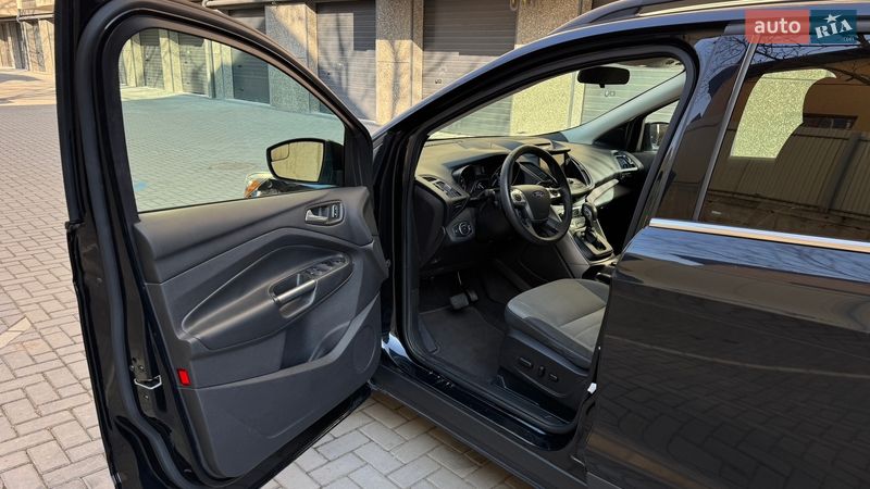 Внедорожник / Кроссовер Ford Escape 2015 в Ивано-Франковске фото 21 Внедорожник / Кроссовер Ford Escape 2015 в Ивано-Франковске