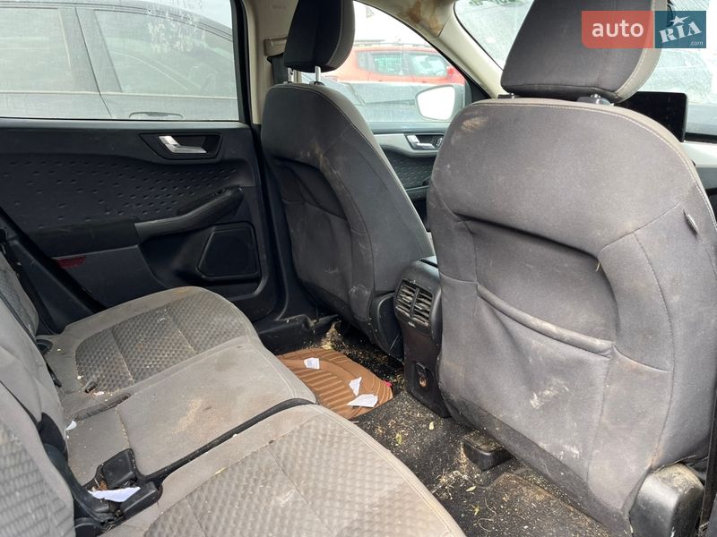Позашляховик / Кросовер Ford Escape 2019 в Львові