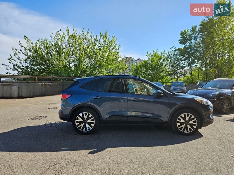 Внедорожник / Кроссовер Ford Escape 2020 в Киеве фото 2 Внедорожник / Кроссовер Ford Escape 2020 в Киеве