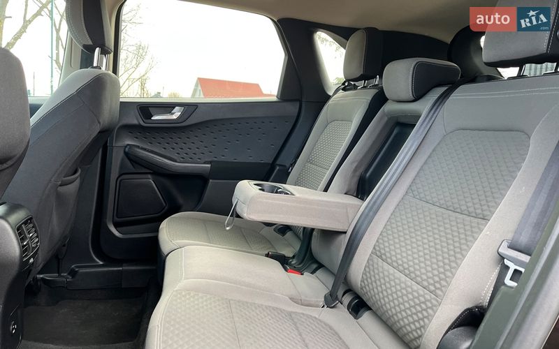 Позашляховик / Кросовер Ford Escape 2020 в Коломиї
