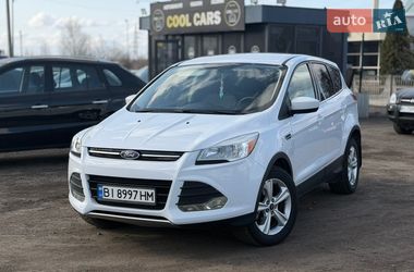 Позашляховик / Кросовер Ford Escape 2015 в Полтаві