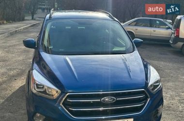 Внедорожник / Кроссовер Ford Escape 2018 в Львове