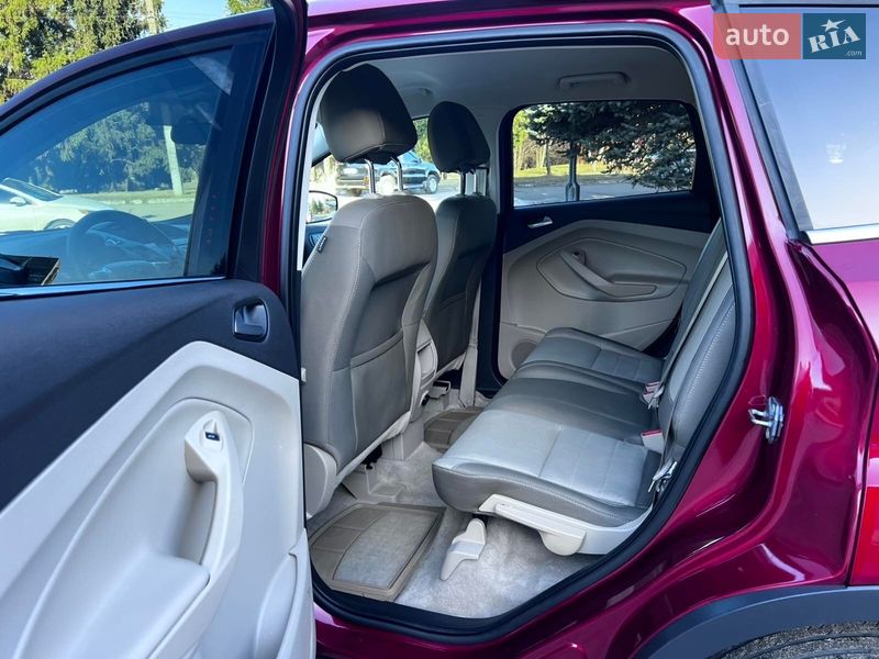 Позашляховик / Кросовер Ford Escape 2015 в Жмеринці