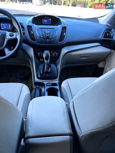 Позашляховик / Кросовер Ford Escape 2015 в Жмеринці