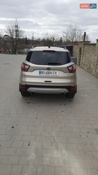 Внедорожник / Кроссовер Ford Escape 2017 в Тернополе