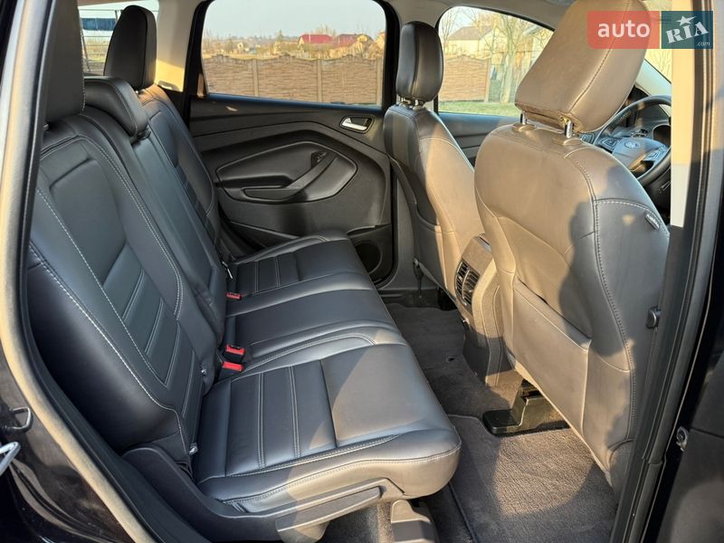 Внедорожник / Кроссовер Ford Escape 2019 в Ивано-Франковске
