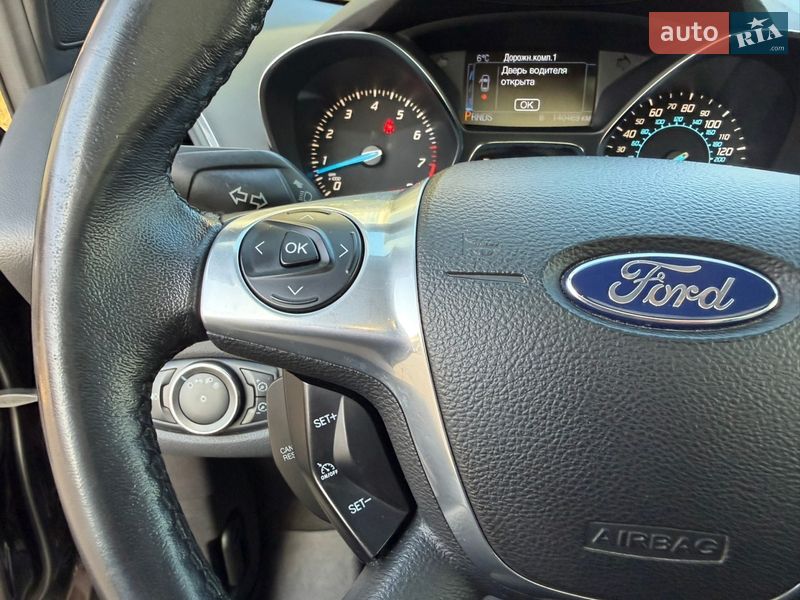 Внедорожник / Кроссовер Ford Escape 2012 в Киеве