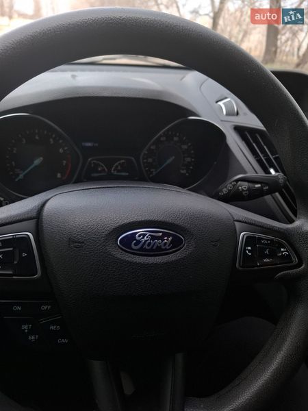 Позашляховик / Кросовер Ford Escape 2017 в Дніпрі